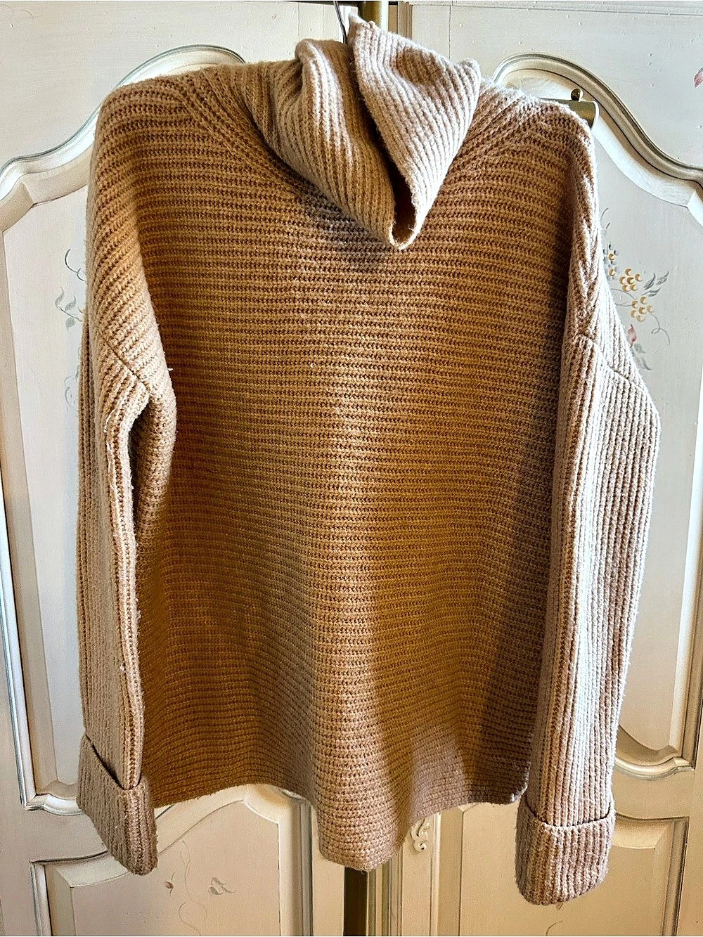 Pilcro Cowl Neck Knit Sweater in Camel Size XS Like New